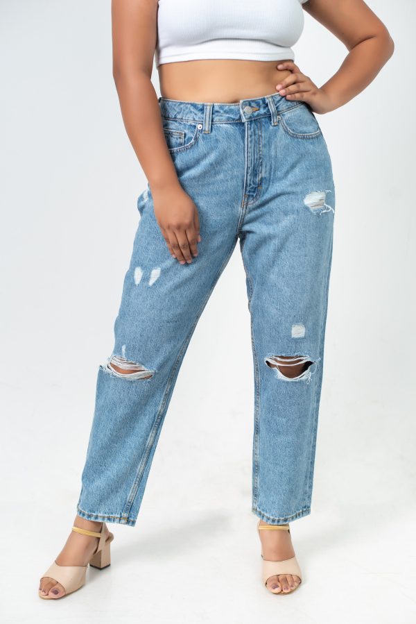 High-Waist Ripped Mom Jean - Image 3