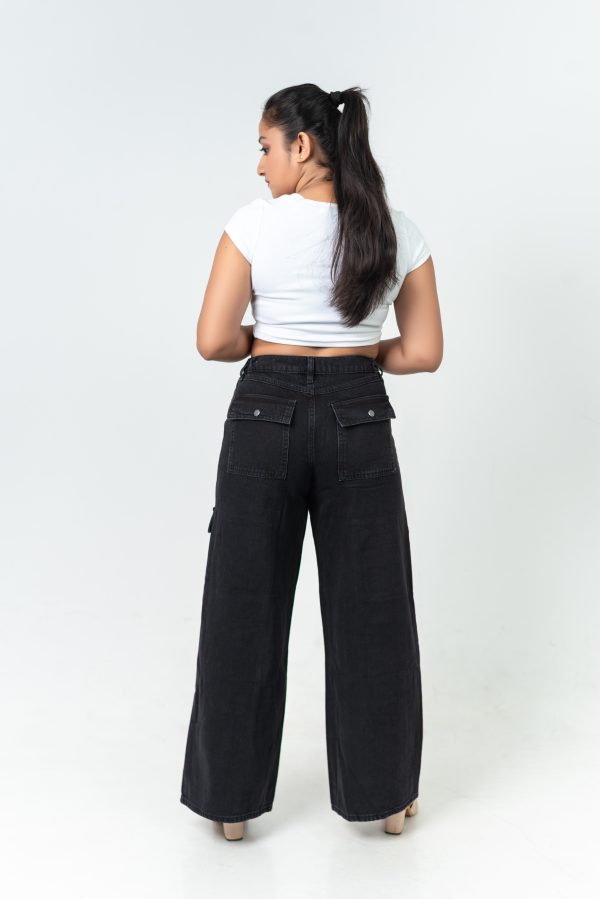 High-Waist Baggy Cargo Jean - Image 2